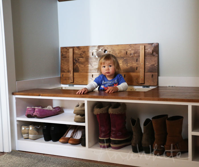 Hidden shoe storage deals bench